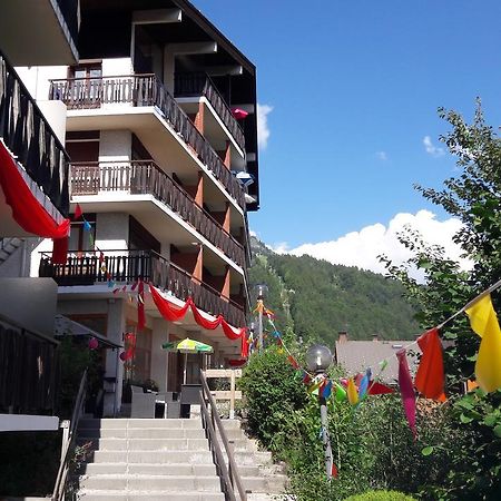 Village Vacances Le Savoy Le Grand-Bornand Exterior foto